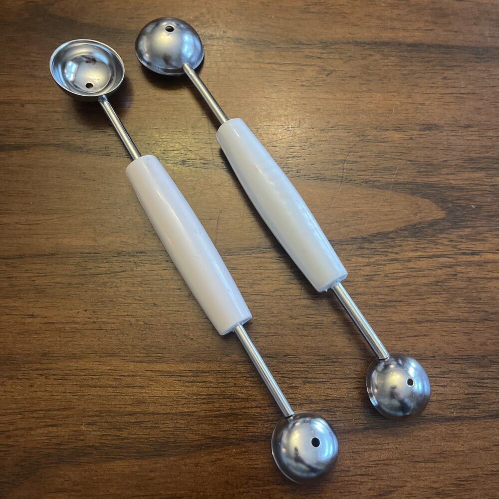 Set Of 2 Melon Ball Double End Metal Scoops White Plastic Handle Kitchen Utensil